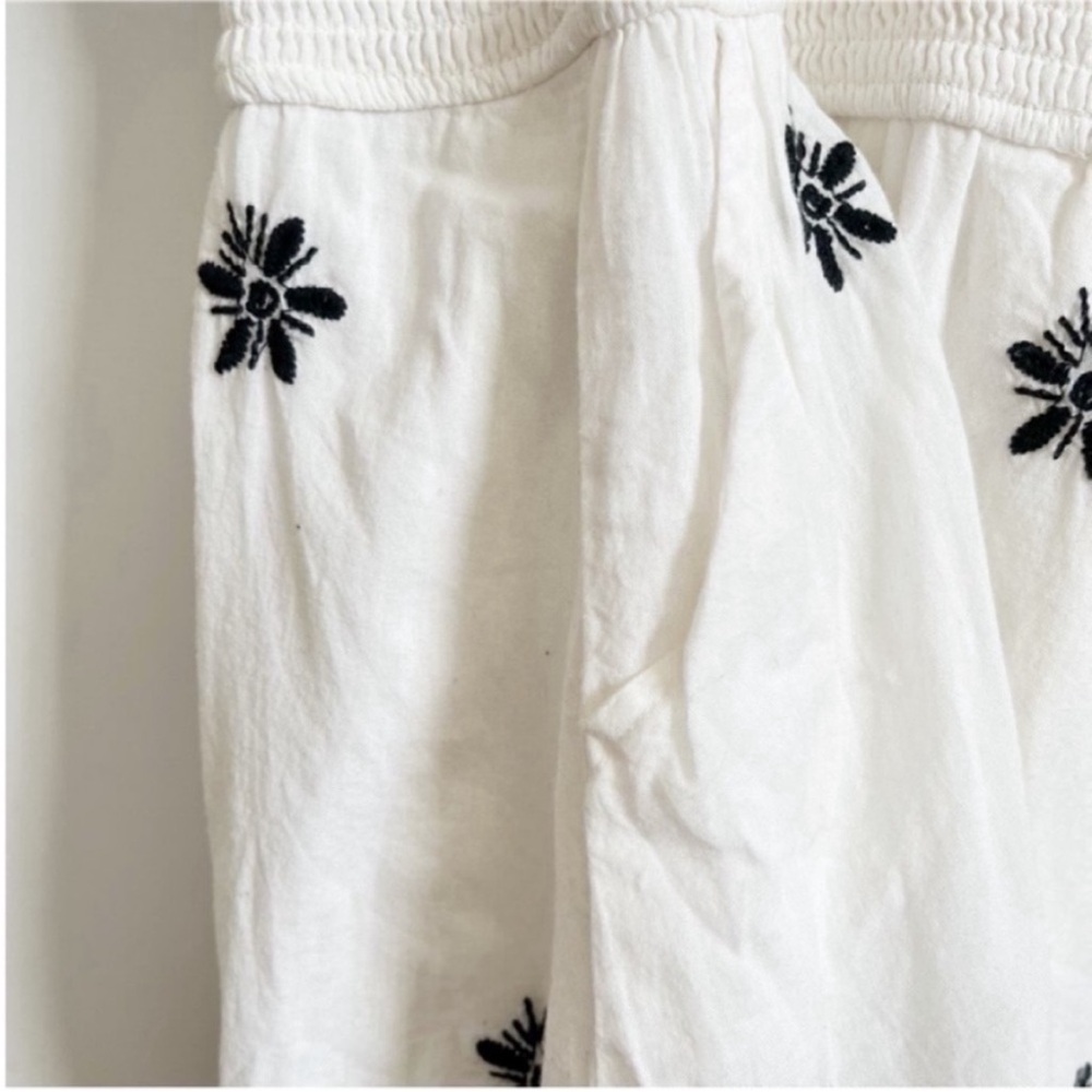 Free People Meet Me in Marfa dress white embroidered pleated boho stretch mini - Picture 6 of 12